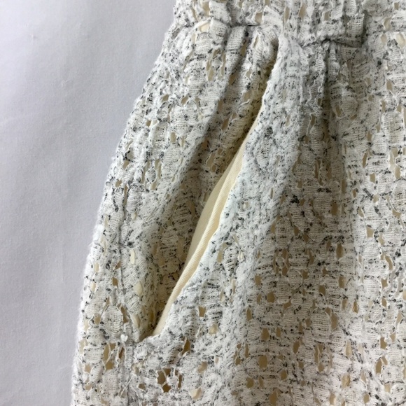 Lou & Grey Lace Overlay Drawstring Mini Skirt Size L - Picture 8 of 10